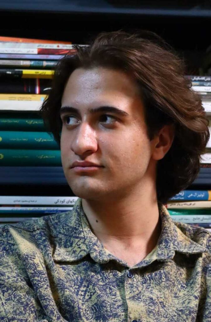 پرتره‌ی رزومه دانیال مرادی